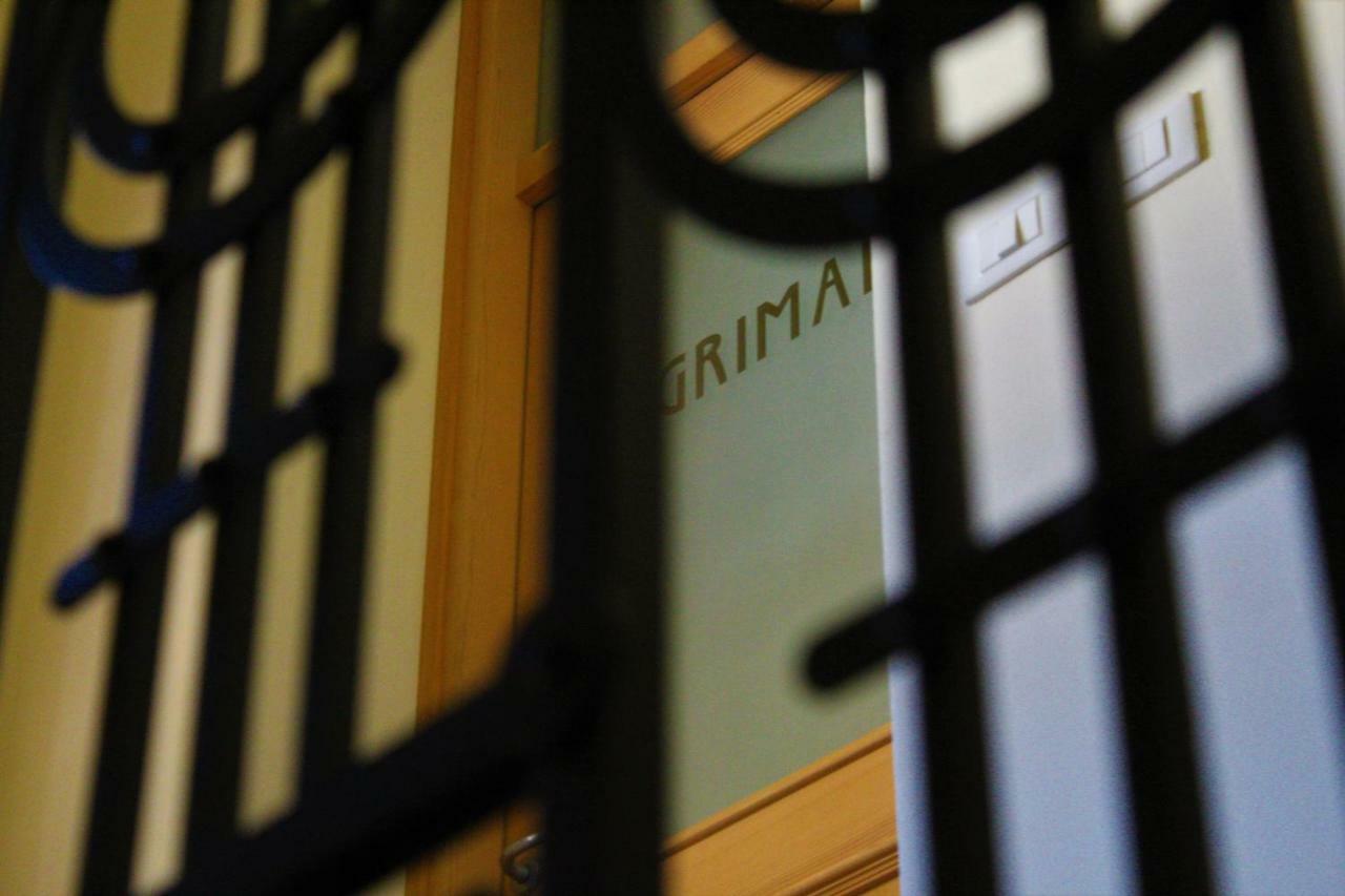 Residenza d'Epoca Albergo Grimani Ampezzo Exterior foto
